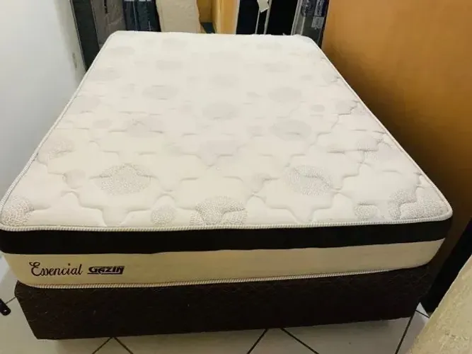 Cama