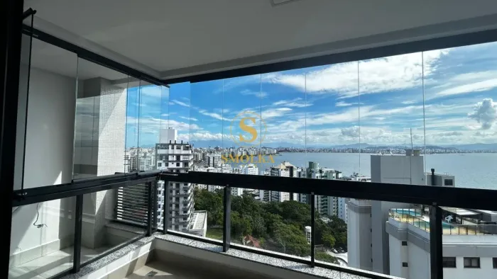 Apartamento para locação com vista para beira mar norte, com 3 dormitórios, sendo 1 suíte,