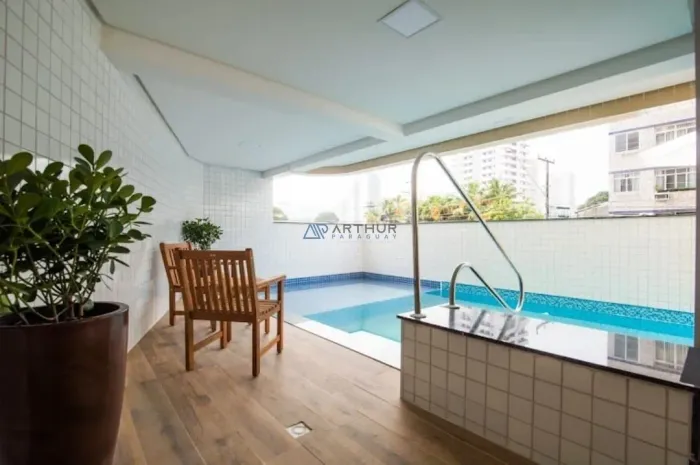 Apartamento à venda no Canto do Forte em Praia Grande