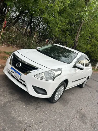 Nissan Versa 1.0 12V Flexstart 4P Mec. 2020