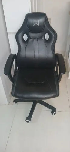 Cadeira gamer nova