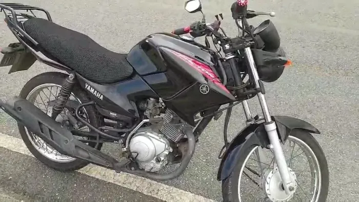 Vendo moto em perfeito estado de conservação