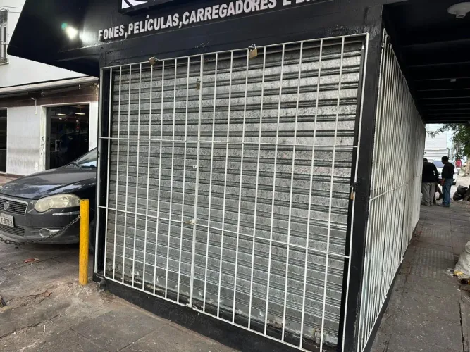 Aluga-se Quiosque/Loja em excelente localização, situada em esquina na Conselheiro Aguiar