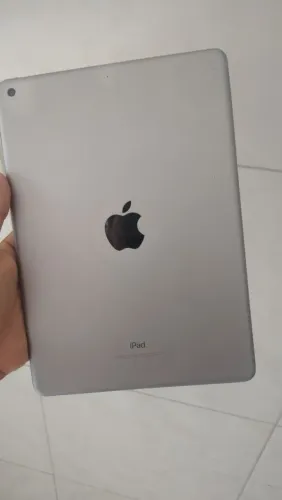 iPad 6 geração 128gb perfeito sem defeitos 
