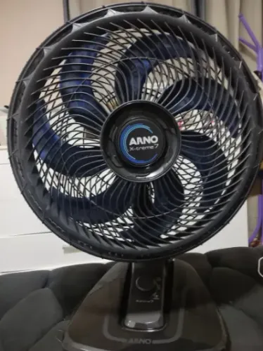 Ventilador de Mesa 40cm Arno X-TREME 7 - 7 PÁS, 150W VE70