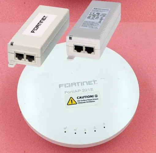 Access Point Fortinet Fap-221e + Fonte Injetor Poe Hpe (aruba) Pd-3501g/ac