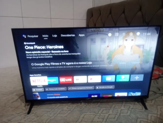 Vendo essa televisão esmalte 32 polegadas nova localização Itabaiana busca 