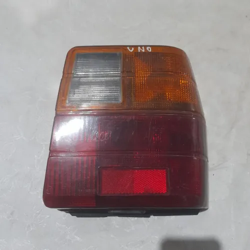 Lanterna traseira direita original uno 86/03