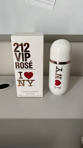 212 VIP Rose I love NY - 80 ml