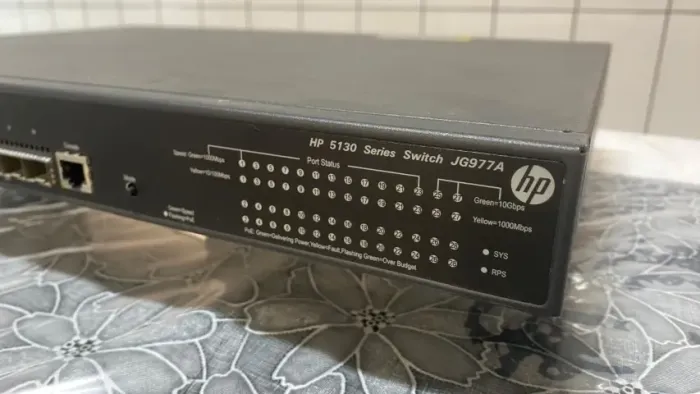 HP 5130-24G-PoE+ (JG977A)