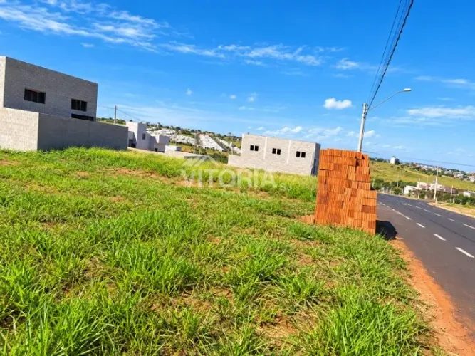 Terreno à Venda no Residencial Mais Parque | 200 m²