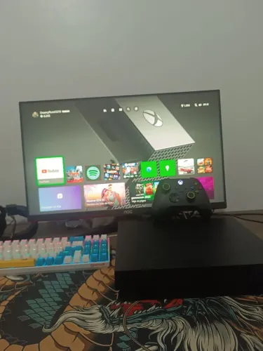 Xbox one X 1tera com controle de séries X