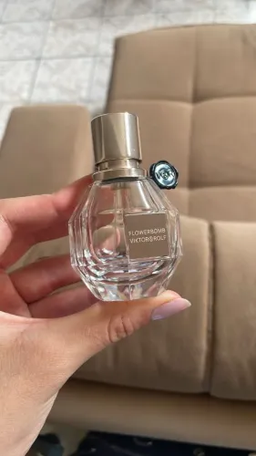 vidros de 3 perfumes 