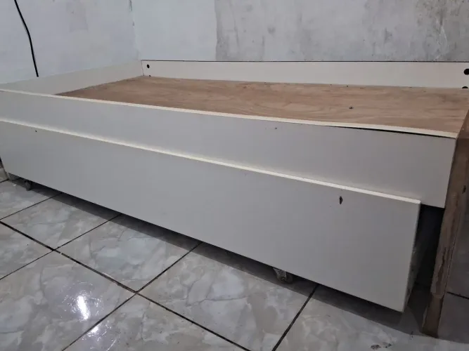 Cama estilo Viúva 