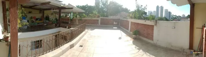Casa à venda,160m², 2 dormitórios,1 suíte, 1 banheiro, 2 salas, sem vaga de garagem, cozin
