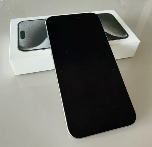 iPhone 15 Pro Max 256GB 85% saúde da bateria