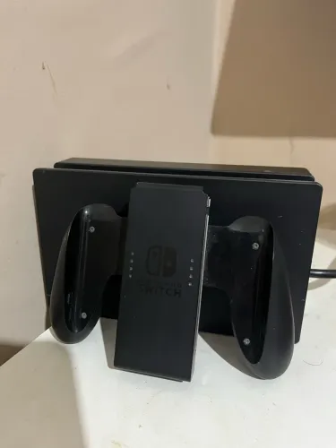 Vendo Nintendo Switch v1 DESBLOQUEADO!