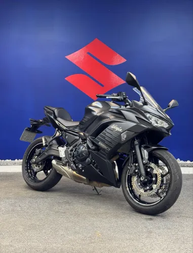 KAWASAKI NINJA 650 2025