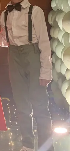 Um conjunto de pagem verde oliva 7 anos