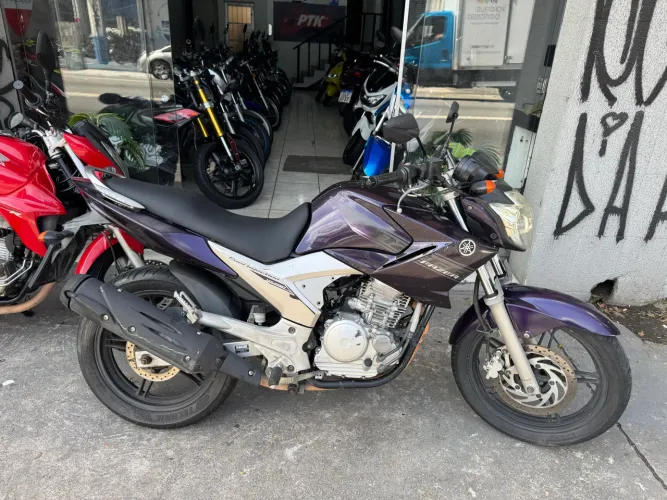 Yamaha Fazer 250 2011! Segundo dono!