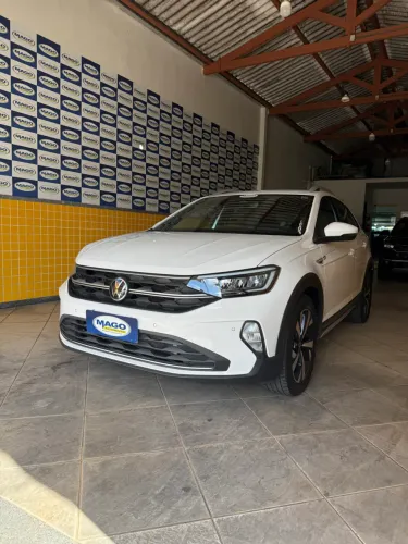 Volkswagen Nivus Highline 1.0 200 TSI Flex AUT 2023