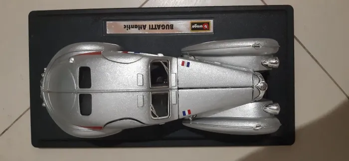 Miniatura 5:4 Bulgatti