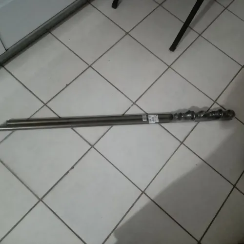 Vendo varão para cortina 28mm, 2.5m