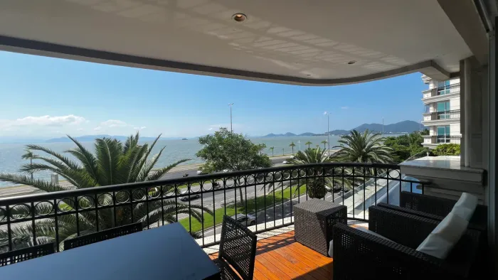 Venda | Apartamento 3 suítes | Beira-Mar