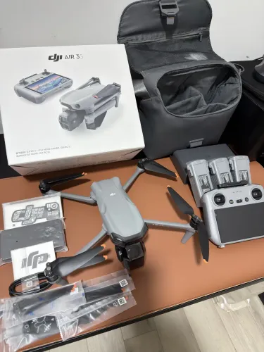 DJI AIR 3S - Combo Flymore - RC2