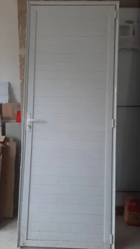 Porta de Aluminio Branca | NOVO