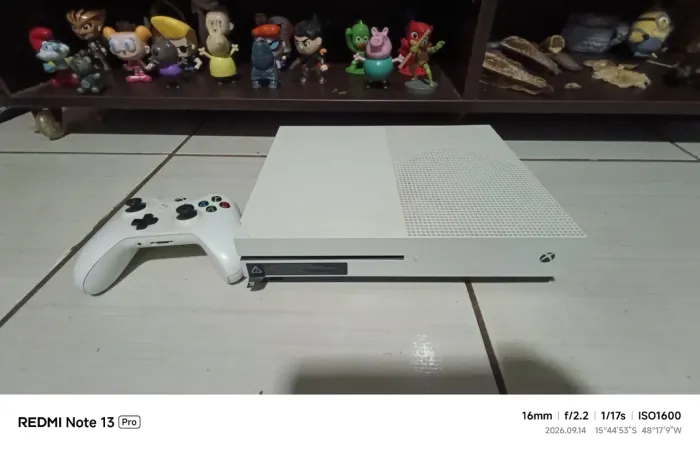 Xbox One S