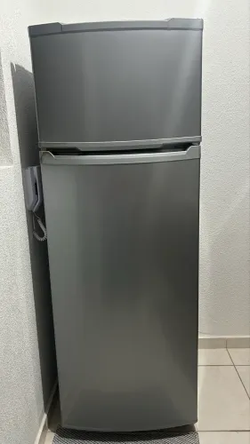 VENDO GELADEIRA CÔNSUL