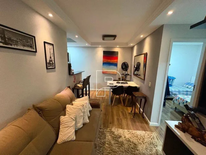 Apartamento com 2 dormitórios à venda, 50 m² por R$ 297.000,00 - Granja Viana - Cotia/SP