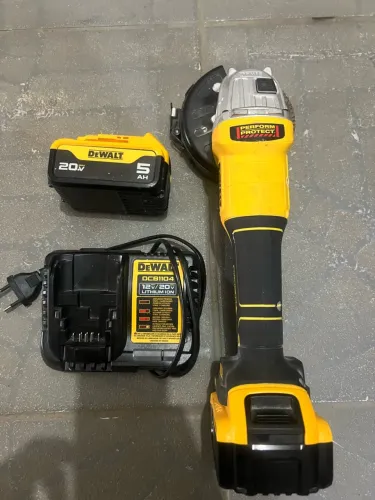 Esmerilhadeira e lixadeira dewalt 20v