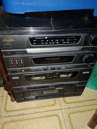 Rádio cougar vitrola 