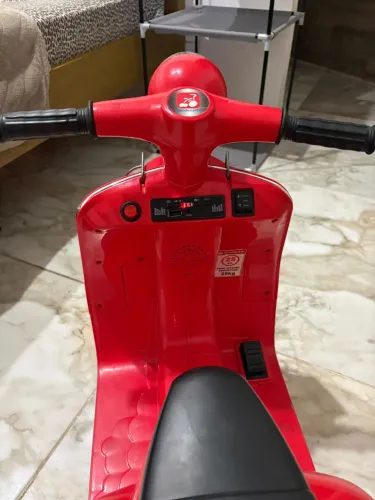 vendo motinha elétrica de bebê usada somente uma vez funcionando tudo perfeitamente