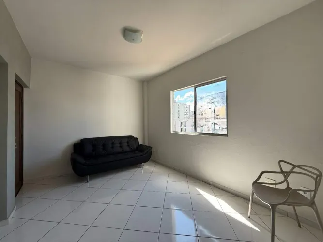 Apartamento para aluguel, 2 quartos, 1 suíte, 1 vaga, Centro - Divinópolis/MG