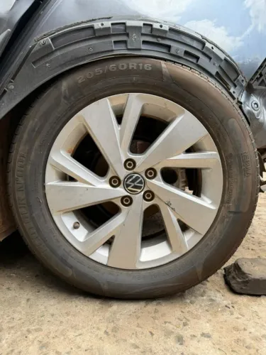 SUCATA NIVUS 1.0 TSI 2024 CINZA