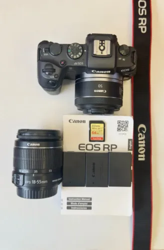 OPORTUNIDADE - Canon RP Mirrorless com Lente RF 50MM 1.8 e Ef-s 18-55mm