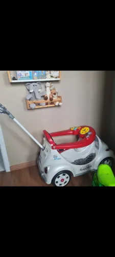 Carrinho de passeio ,fusca.