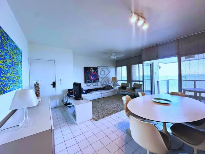 APARTAMENTO REFORMADO À VENDA NA PRAIA DAS PITANGUEIRAS - REGIÃO MORRO DO MALUF