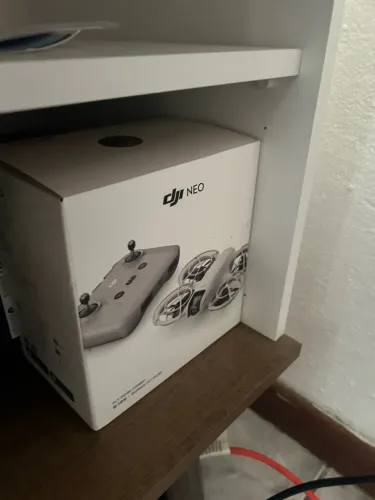 DJI Neo, combo completo