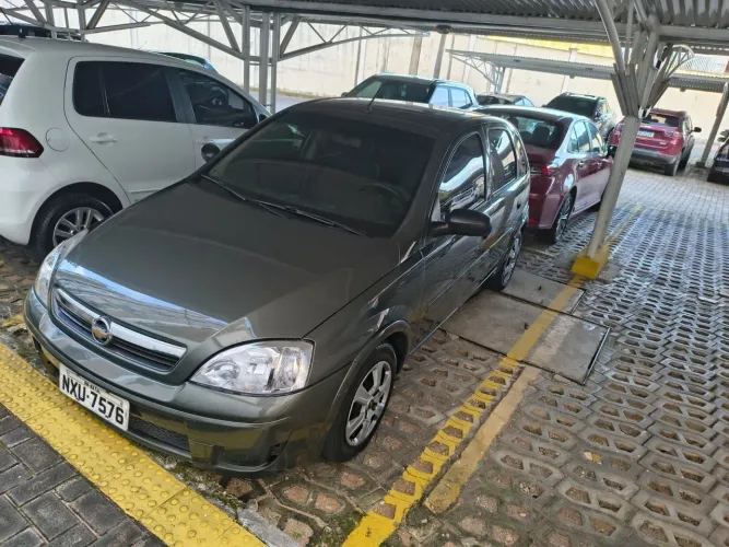 Chevrolet Corsa Hat. Maxx 1.4 8V Econoflex 5P 2011