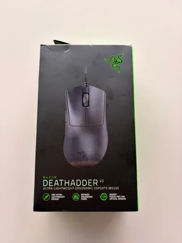 Razer Deathadder v3 com fio, na caixa