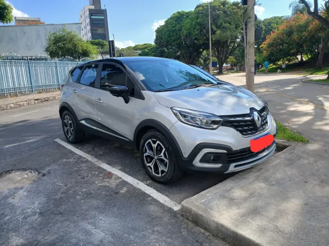 Renault Captur Iconic 1.3 TB 16V Flex 5P AUT 2022
