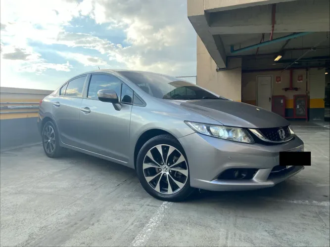 Honda Civic Sedan LXR 2.0 Flexone 16V Aut. 4P 2016