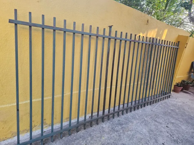 Grade de portão e fechamento, veja a descrição e medidas