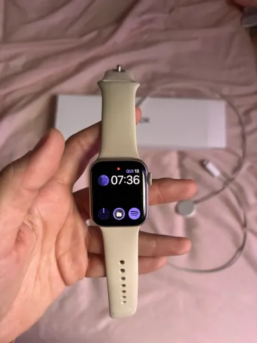 Apple Watch SE 40MM Prateado