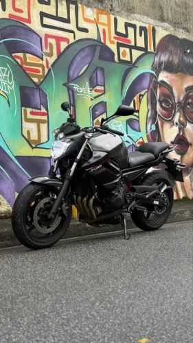 XJ6 mais nova da baixada