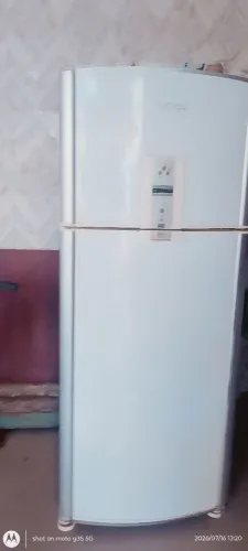 Vendo essa geladeira Brastemp.